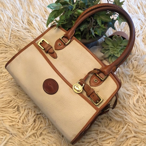 Dooney & Bourke Handbags - Vintage Dooney & Bourke satchel/crossbody purse